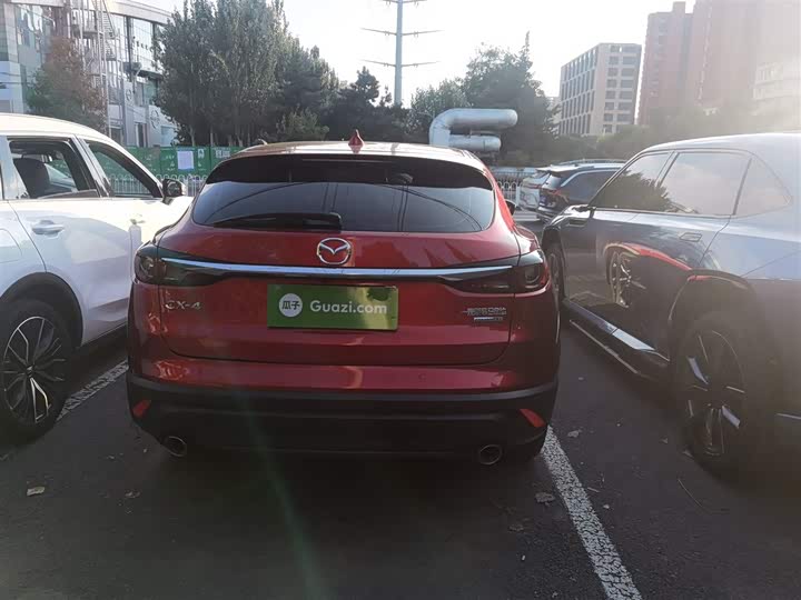 Mazda CX-4 2021 2021款 2.0L 自动两驱蓝天活力版