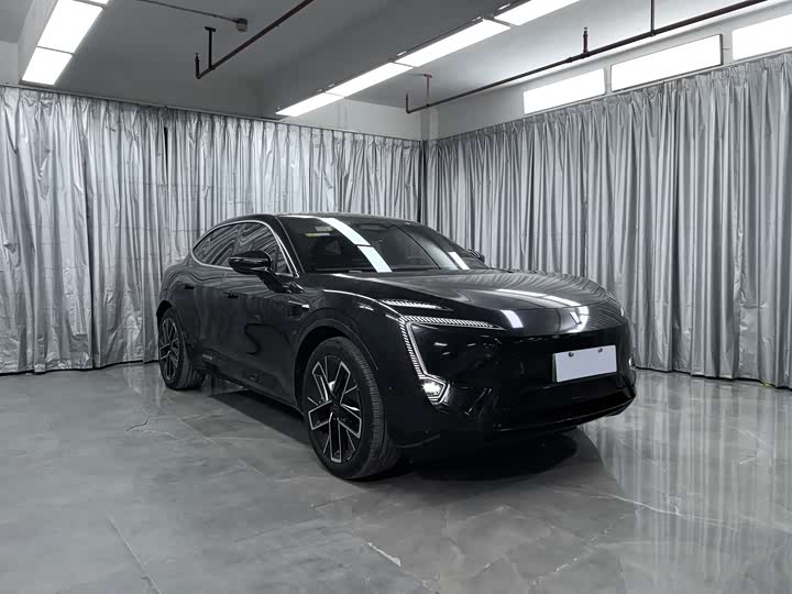 Avatr 11 2023 2023款 鸿蒙 90度 后驱版