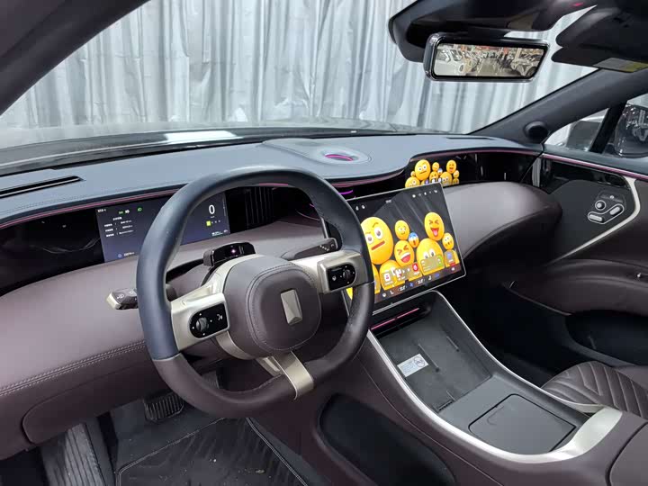 Avatr 11 2023 2023款 鸿蒙 90度 后驱版