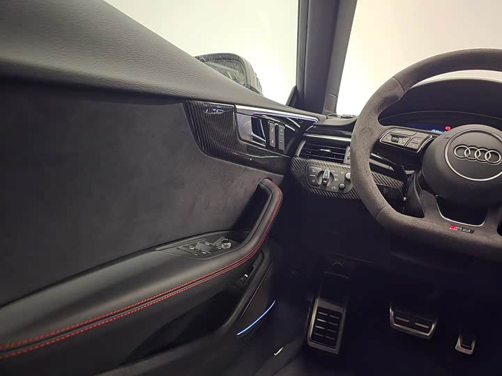 Audi RS 5 2024 2024款 RS 5 2.9T Sportback 燃擎版