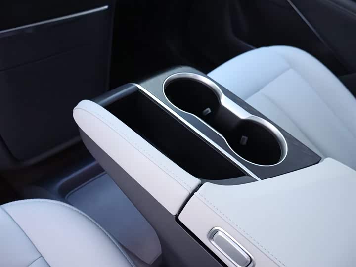 Buick GL8 ES 2025 2025款 陆尊 智享版