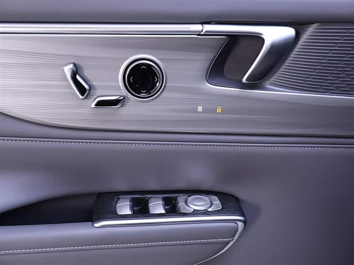 Buick GL8 ES 2025 2025款 陆尊 智享版