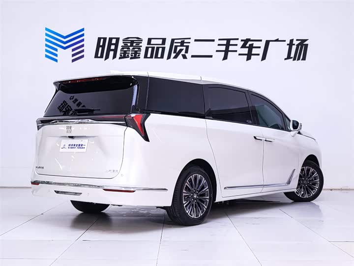 Buick GL8 ES 2025 2025款 陆尊 智享版