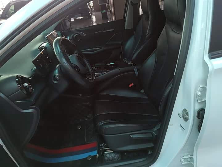 BYD E2 2023 2023款 豪华型