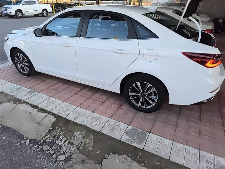 Ford Escort 2021 2021款 1.5L 自动钻石版