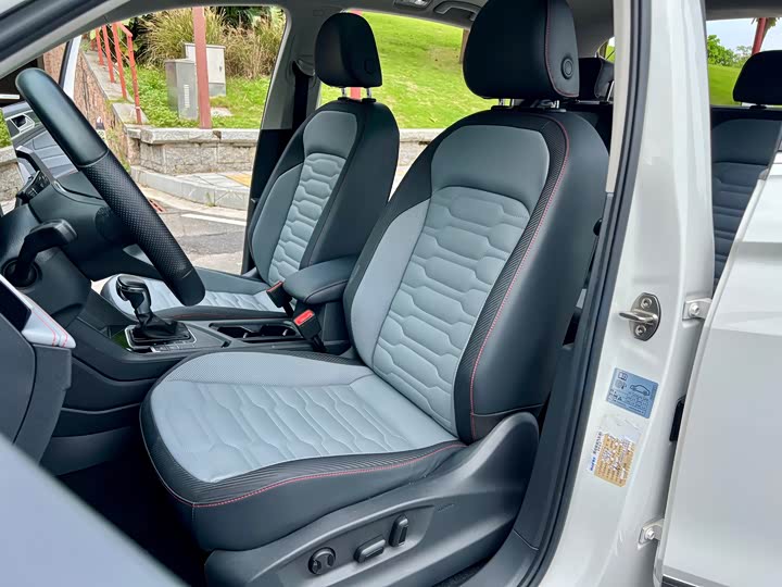 Volkswagen Tiguan X 2022 2022款 330TSI 两驱越享版