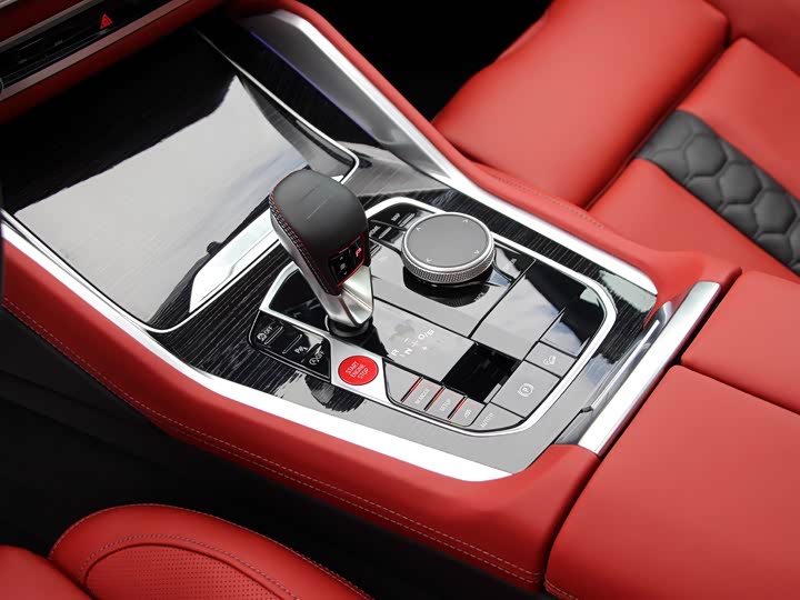 BMW X5 M 2023 2023款 X5 M 雷霆版