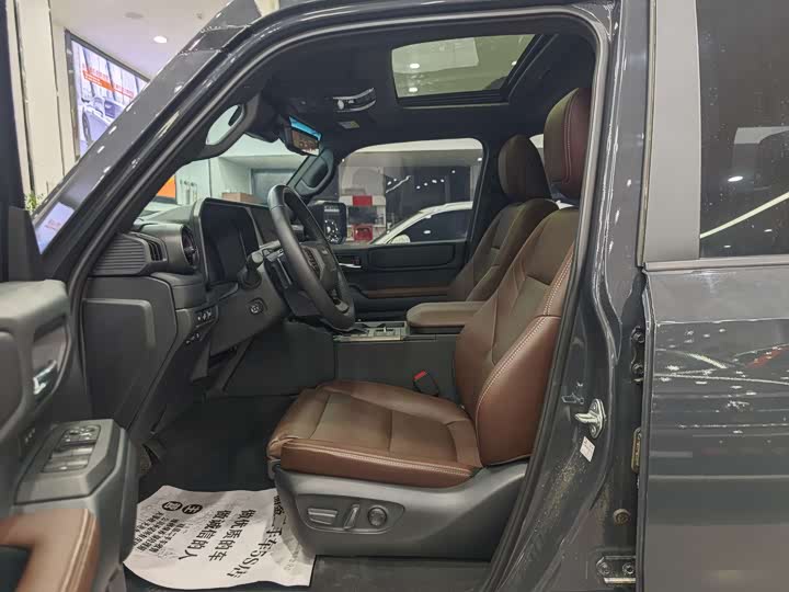Toyota Prado 2024 2024款 2.4T 悍野WX版 6座