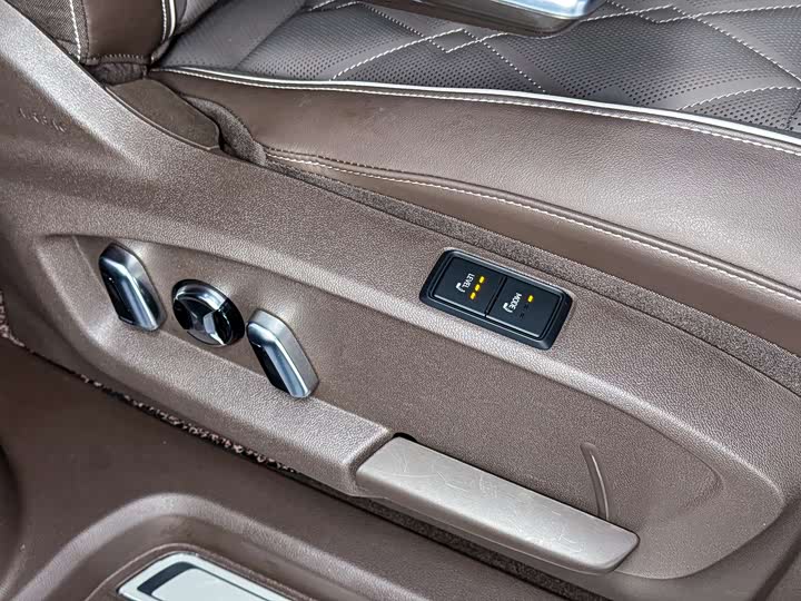 Volkswagen Viloran 2024 2024款 380TSI 尊贵版