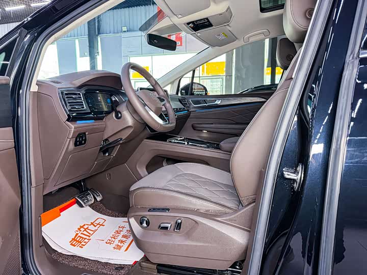 Volkswagen Viloran 2024 2024款 380TSI 尊贵版