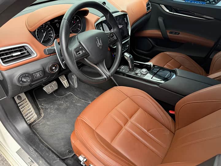 Maserati Ghibli 2023 2023款 3.0T Modena