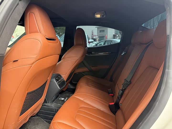 Maserati Ghibli 2023 2023款 3.0T Modena