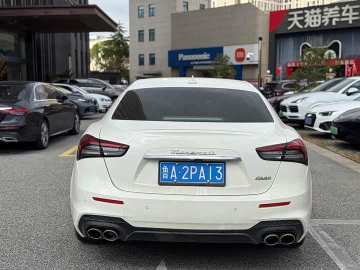 Maserati Ghibli 2023 2023款 3.0T Modena