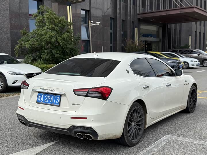 Maserati Ghibli 2023 2023款 3.0T Modena