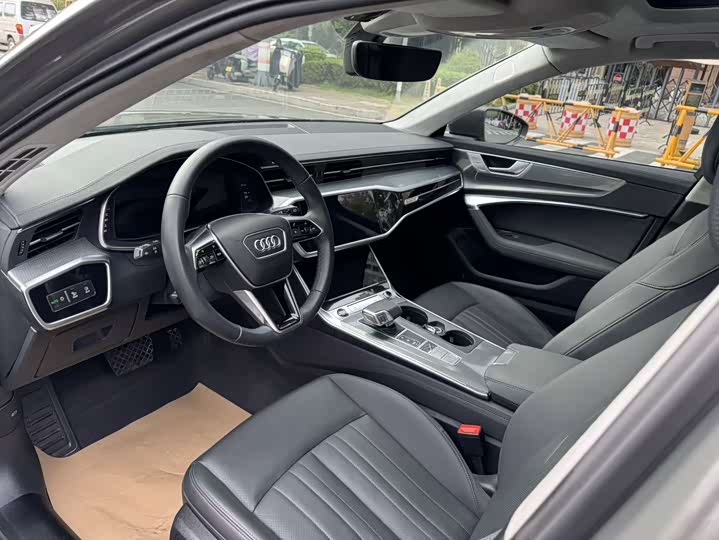 Audi A6 2023 2023款 allroad quattro 55 TFSI 大探险家版