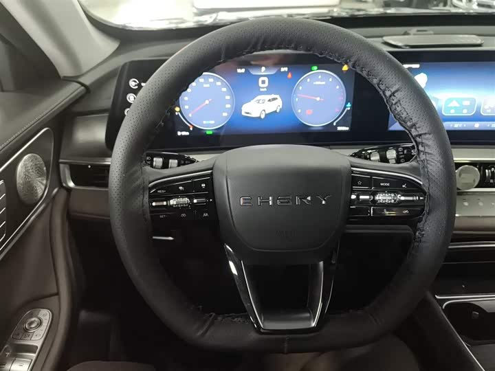 Chery Tiggo 8 Pro 2024 2024款 冠军版 390T 两驱巅峰版 5座