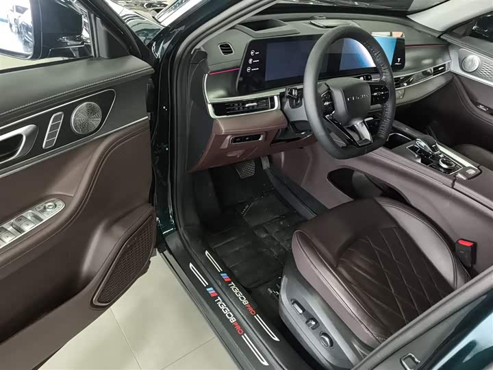 Chery Tiggo 8 Pro 2024 2024款 冠军版 390T 两驱巅峰版 5座