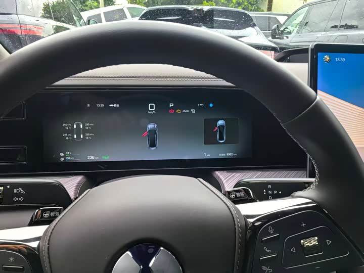 Denza Z9 2024 2024款 1100km 四驱Max版