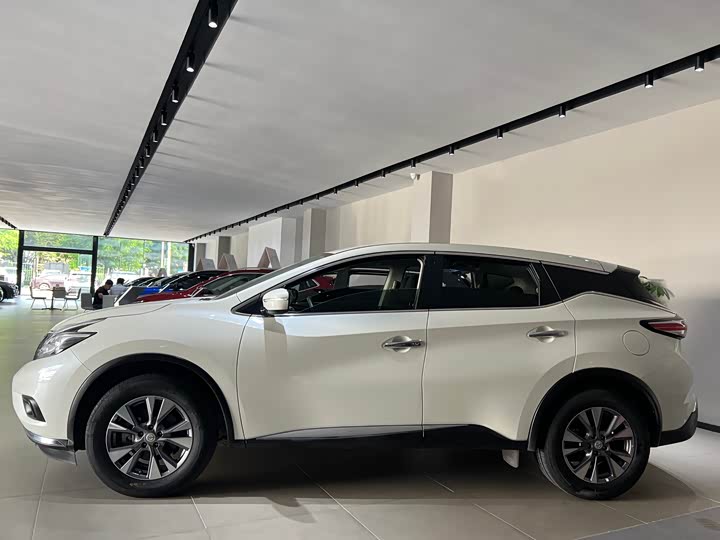 Nissan Murano 2021 2021款 2.5L XE 两驱精英版
