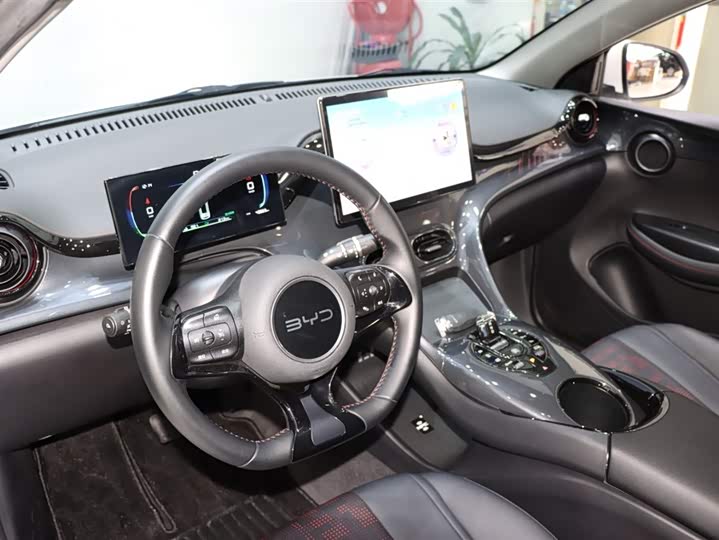 BYD E2 2024 2024款 荣耀版 豪华型