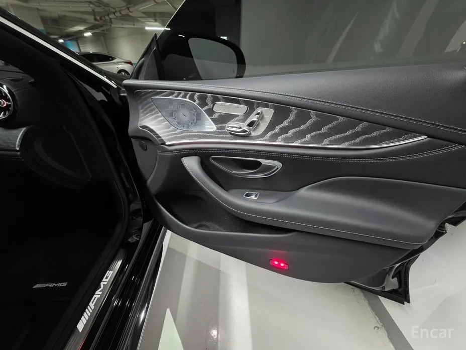 Mercedes-Benz AMG GT 2014 4Door 63 S 4MATIC+