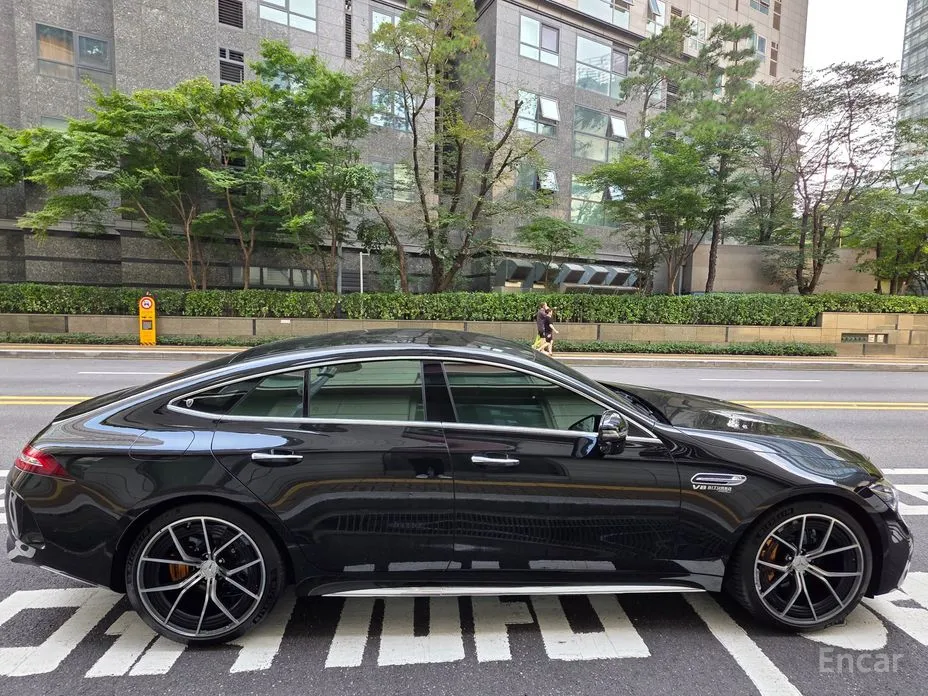 Mercedes-Benz AMG GT 2014 4Door 63 S 4MATIC+