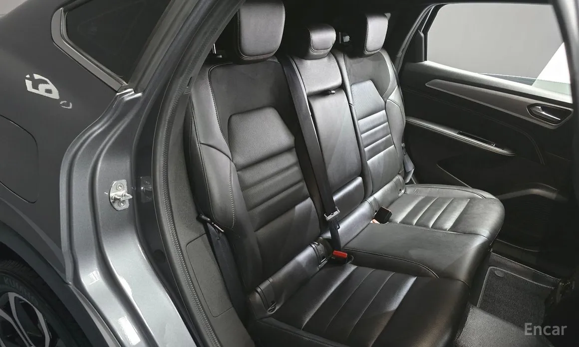 Renault Arkana 2024 1.6 E-TECH Iconic