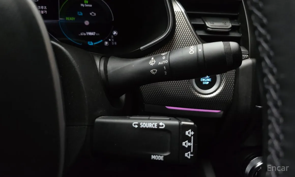 Renault Arkana 2024 1.6 E-TECH Iconic