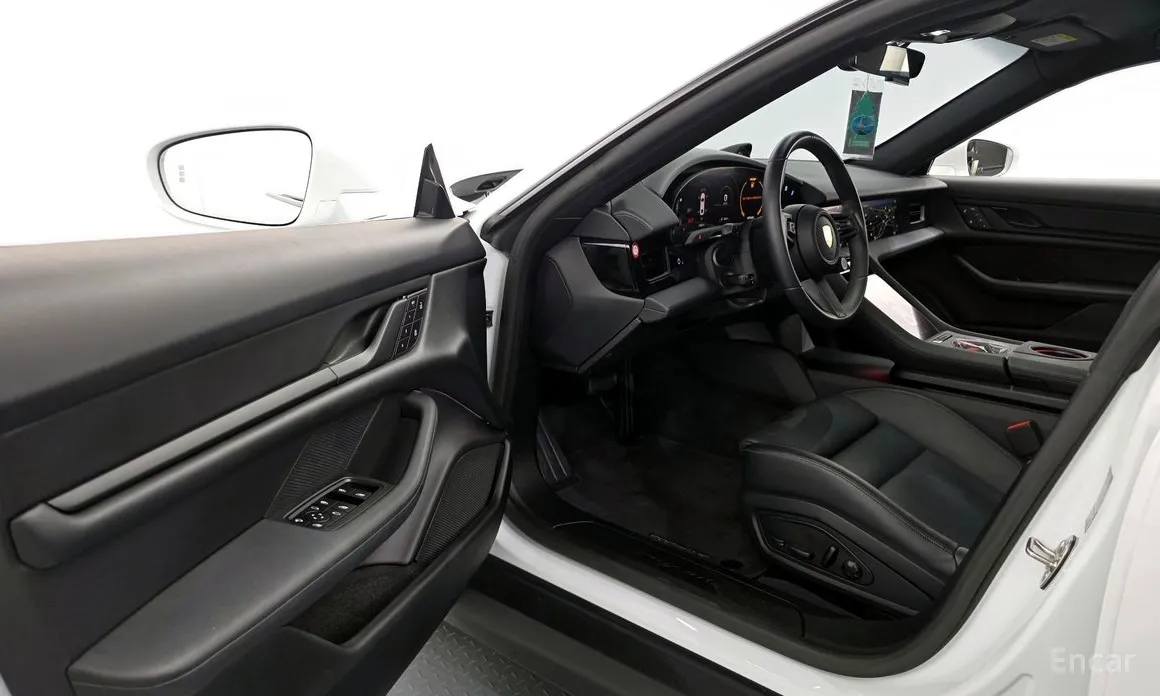 Porsche Taycan 2020 Base