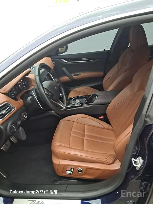 Maserati Ghibli 2013 3.0S Q4 GranLusso