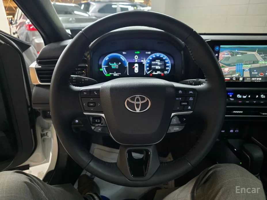 Toyota Camry 2024 2.5 XLE Hybrid