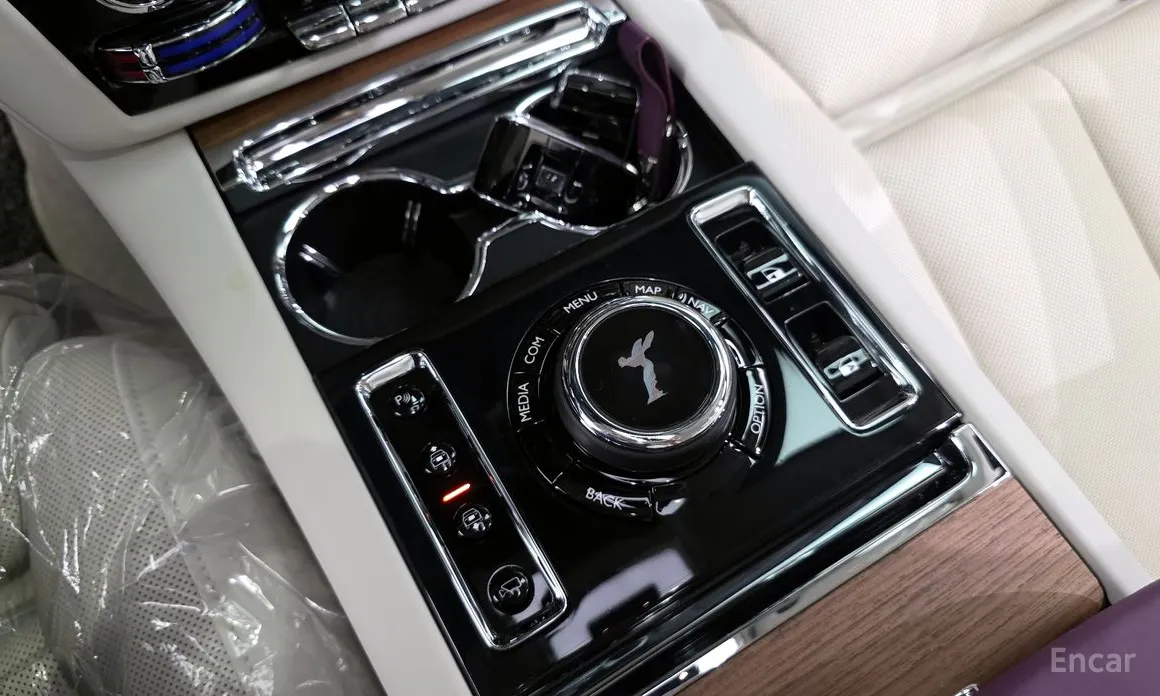 Rolls-Royce Ghost 2020 6.7 V12