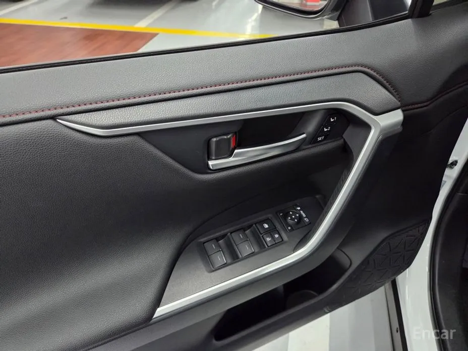 Toyota RAV4 2019 2.5 4WD PHEV