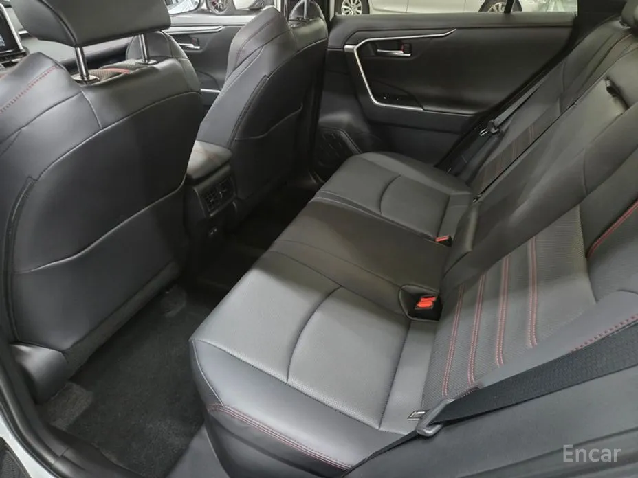 Toyota RAV4 2019 2.5 4WD PHEV