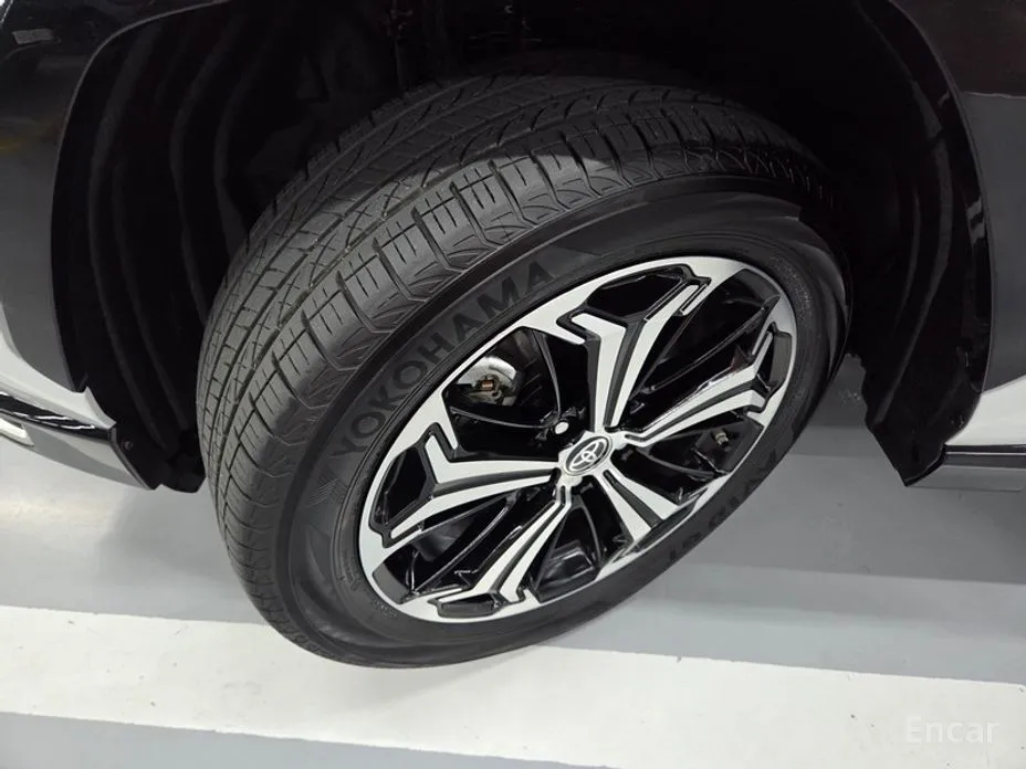 Toyota RAV4 2019 2.5 4WD PHEV