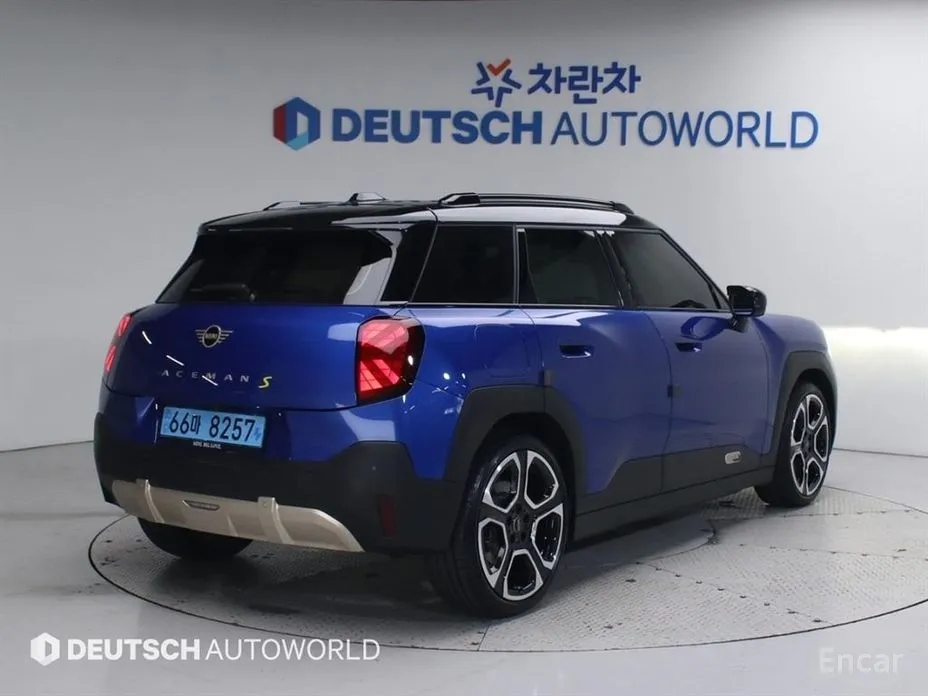 Mini Aceman 2025 SE Favoured