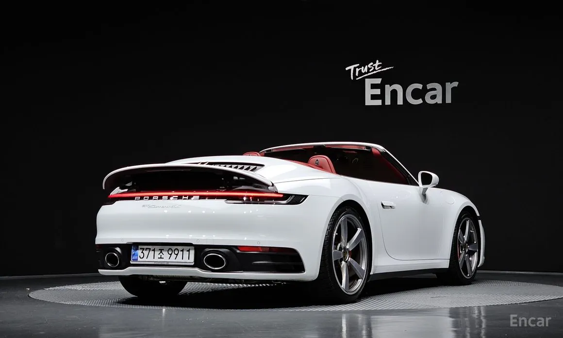 Porsche 911 2019 Carrera 4S Cabriolet