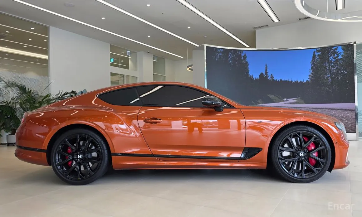Bentley Continental GT 2018 4.0 GTS