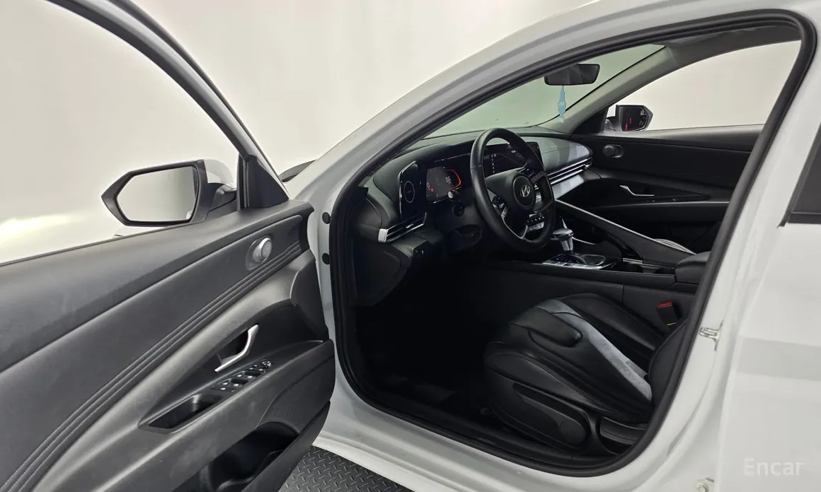 Hyundai Avante 2023 1.6