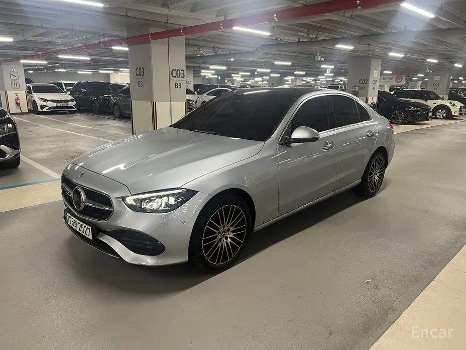 Mercedes-Benz C-Class 2022 C200 4MATIC Avantgarde