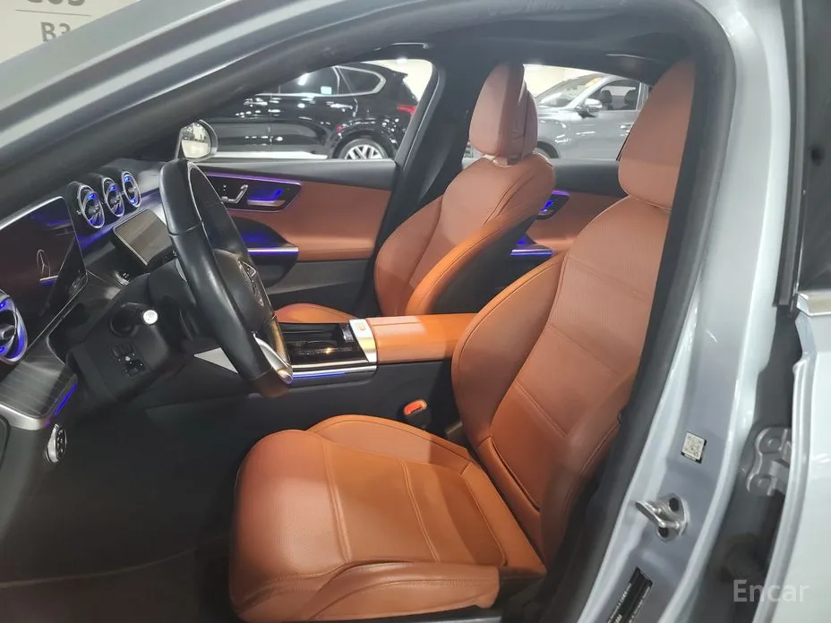 Mercedes-Benz C-Class 2022 C200 4MATIC Avantgarde