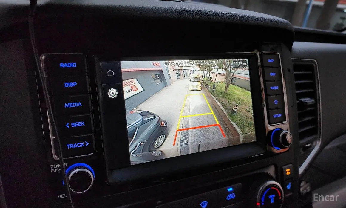 Hyundai Solati 2015 15-seater