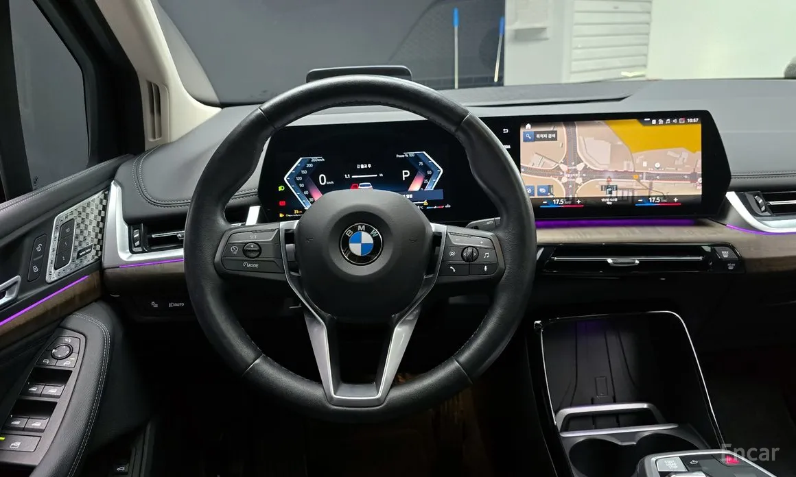 BMW 2 Series 2022 220i Luxury