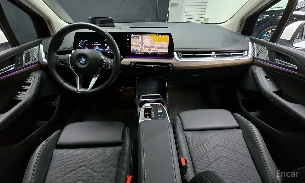 BMW 2 Series 2022 220i Luxury