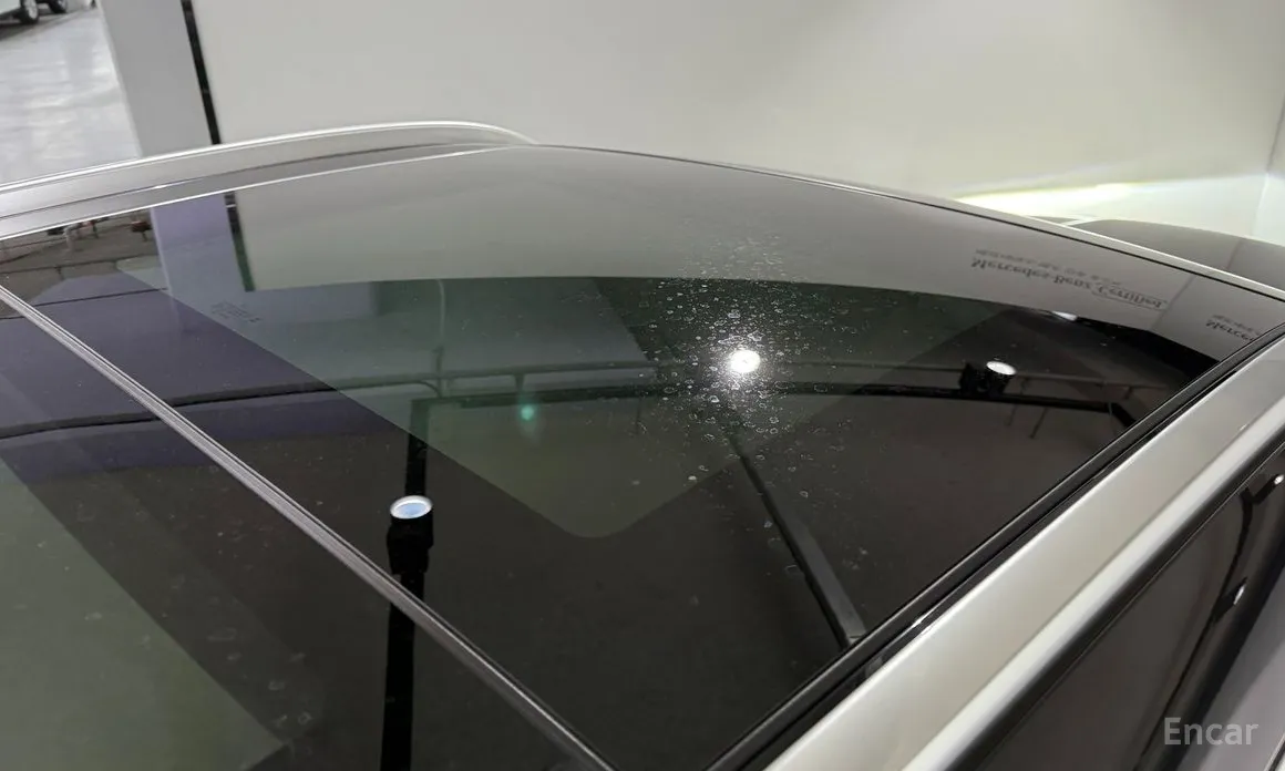 Mercedes-Benz GLC-Class 2023 GLC220 d 4MATIC