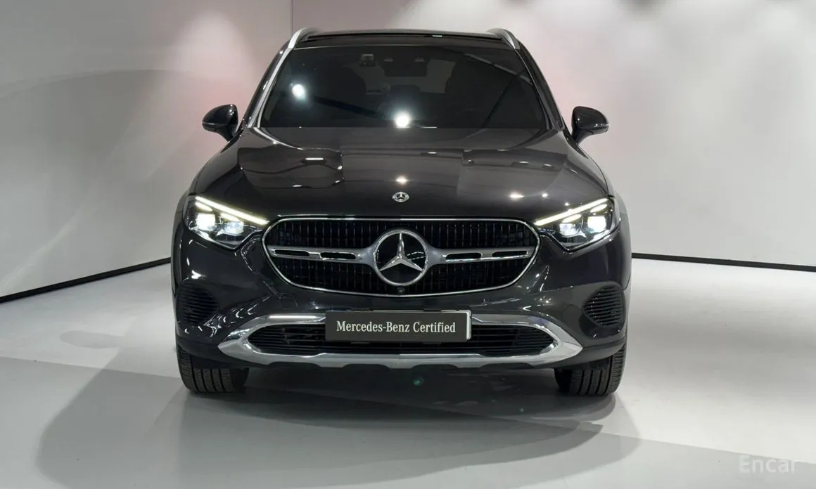 Mercedes-Benz GLC-Class 2023 GLC220 d 4MATIC
