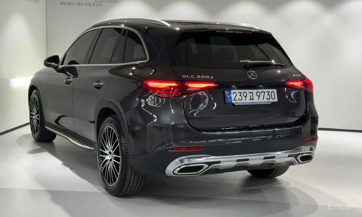 Mercedes-Benz GLC-Class 2023 GLC220 d 4MATIC