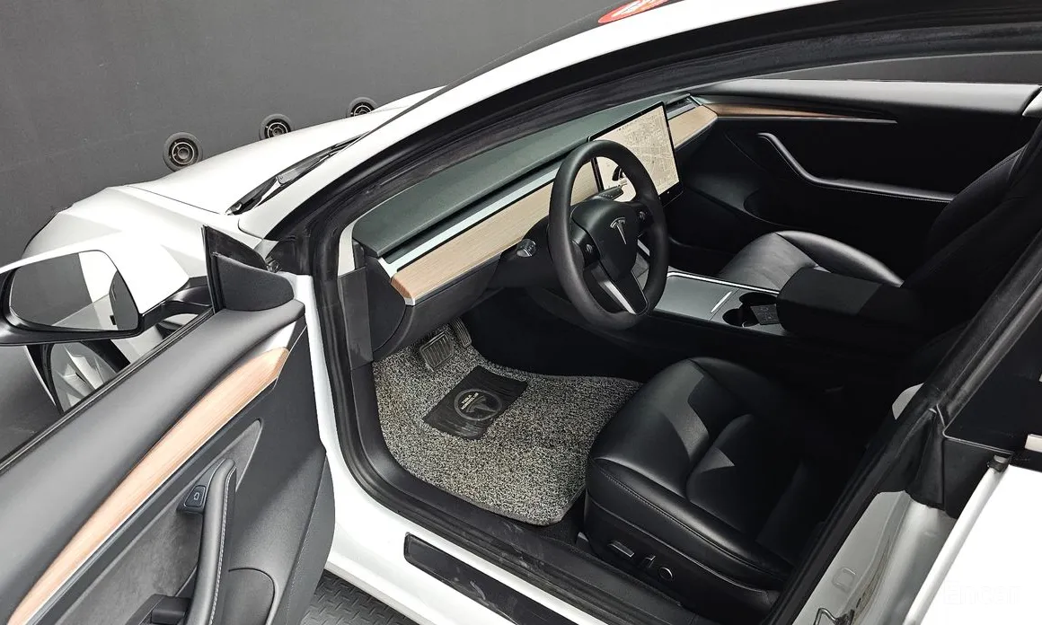 Tesla Model 3 2017 Long Range