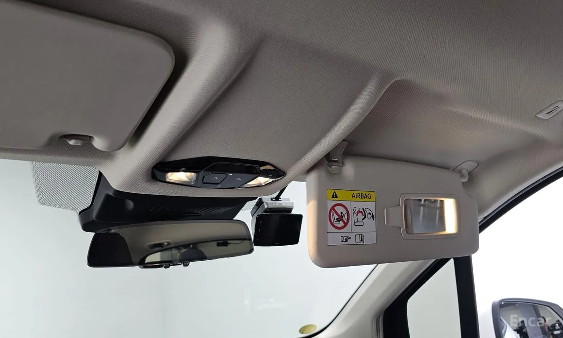 BMW 2 Series 2022 220i Advantage