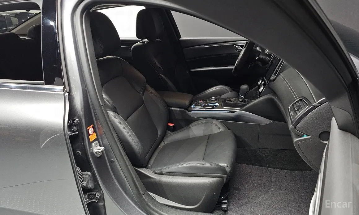 Renault SM6 2020 2.0 LPe Feel